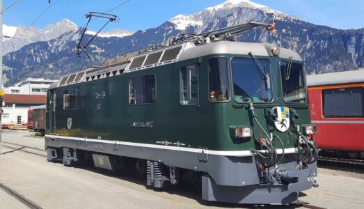 RhB Ge 4/4 II 611 Landquart in grün